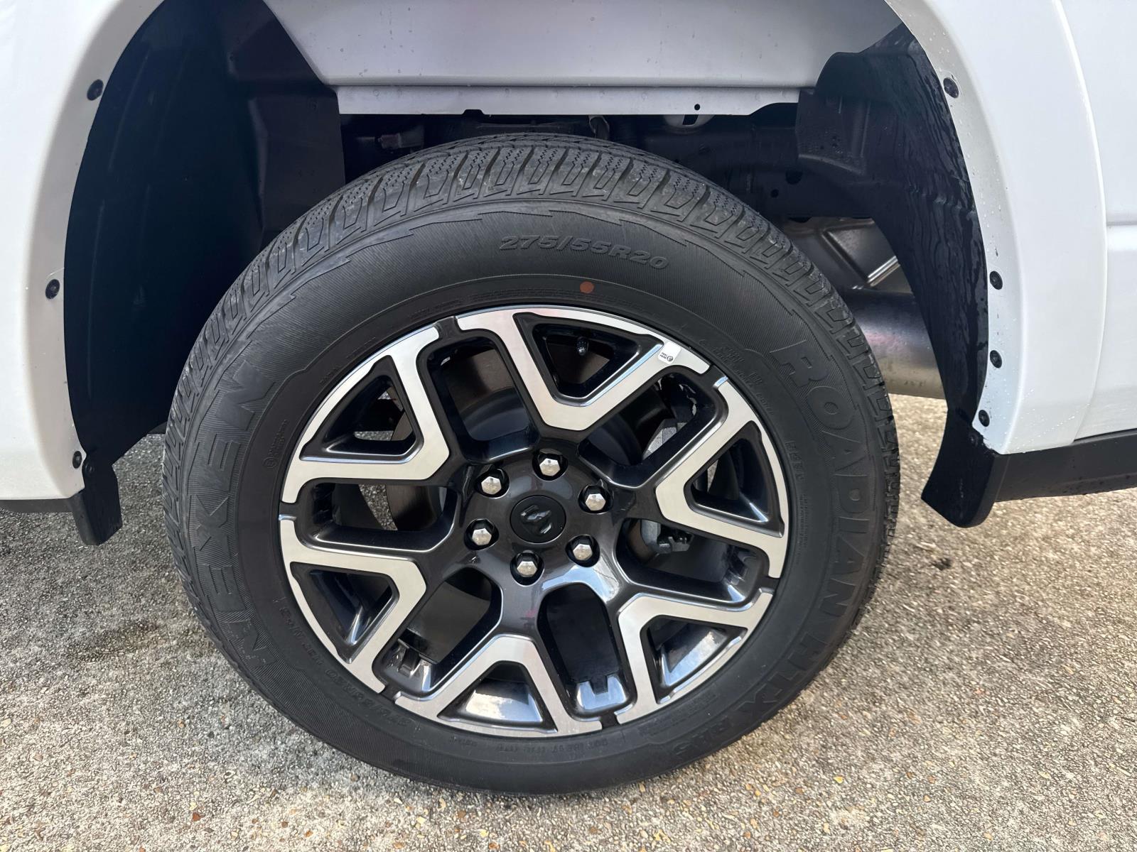 2026 Ram 1500 Laramie photo 3