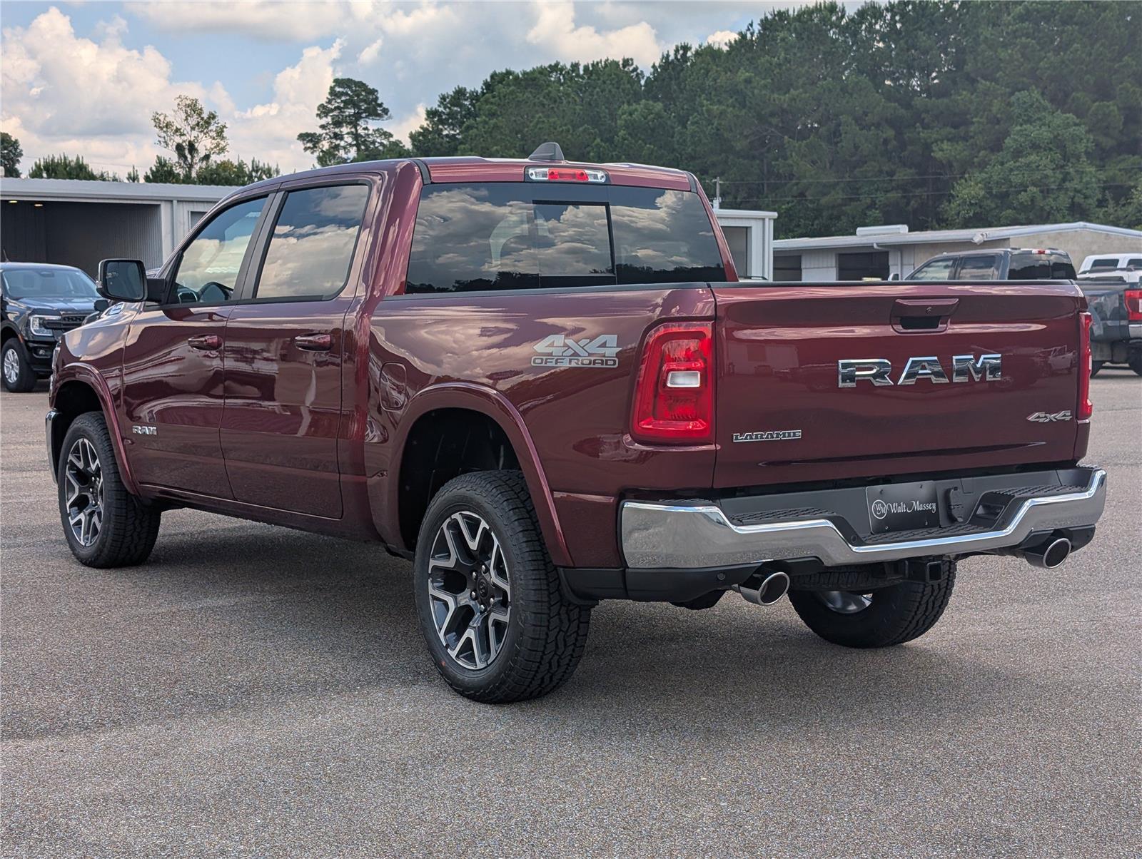 2026 Ram 1500 Laramie photo 3