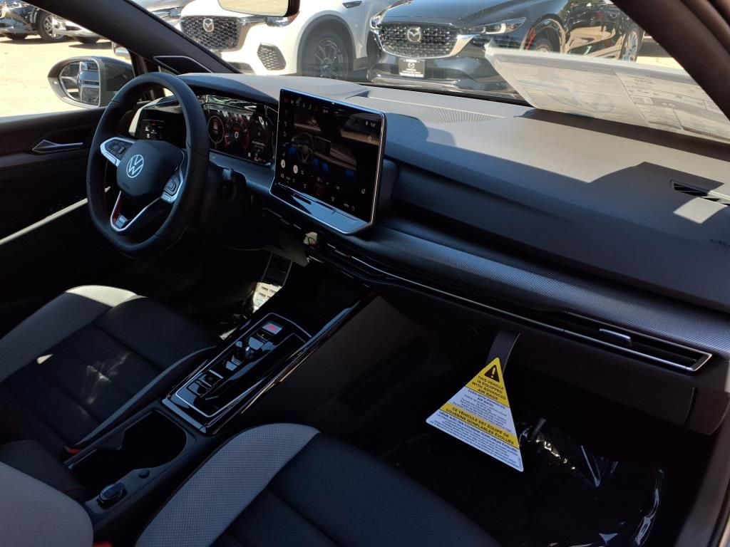 2025 Volkswagen Golf GTI SE photo 19