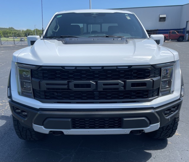 2023 Ford F-150 Raptor photo 2