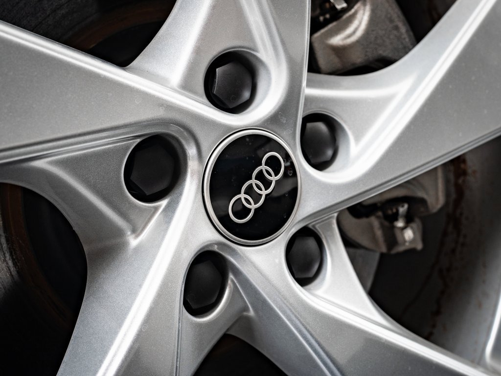 2025 Audi Q5 2.0T Prestige photo 8