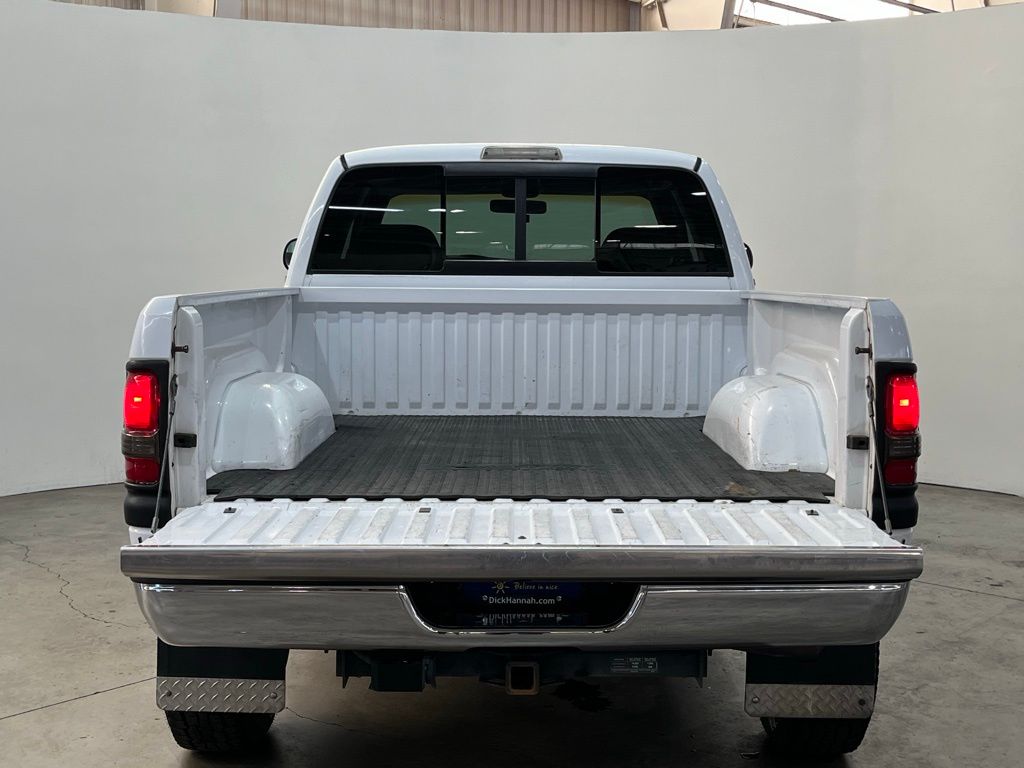 2000 Dodge Ram SLT photo 11
