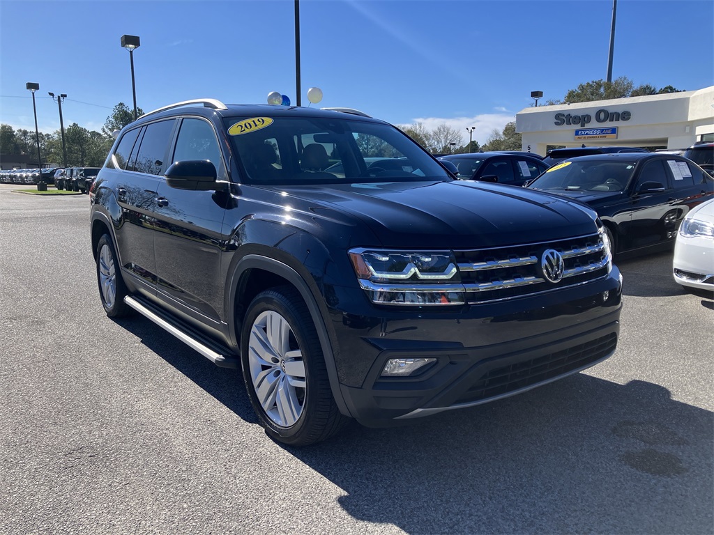 2019 Volkswagen Atlas SE's photo