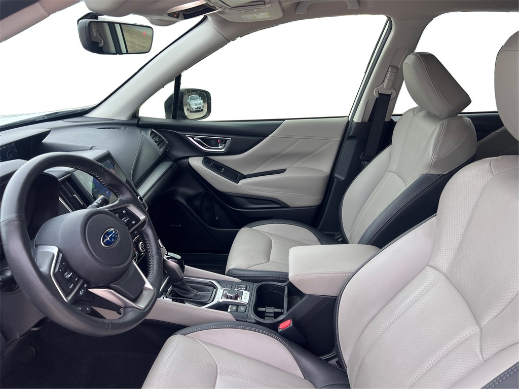 2020 Subaru Forester Limited photo 9