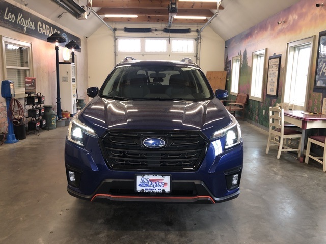2024 Subaru Forester Sport photo 2
