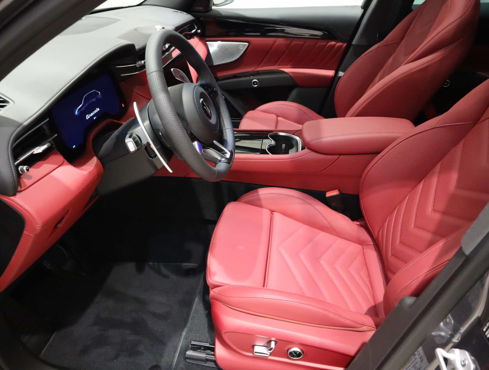 2025 Maserati Grecale Modena photo 22