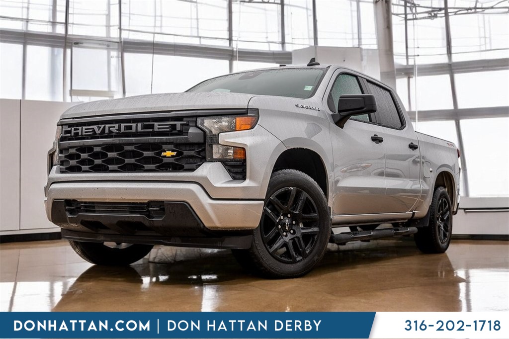 2022 Chevrolet Silverado Base's photo