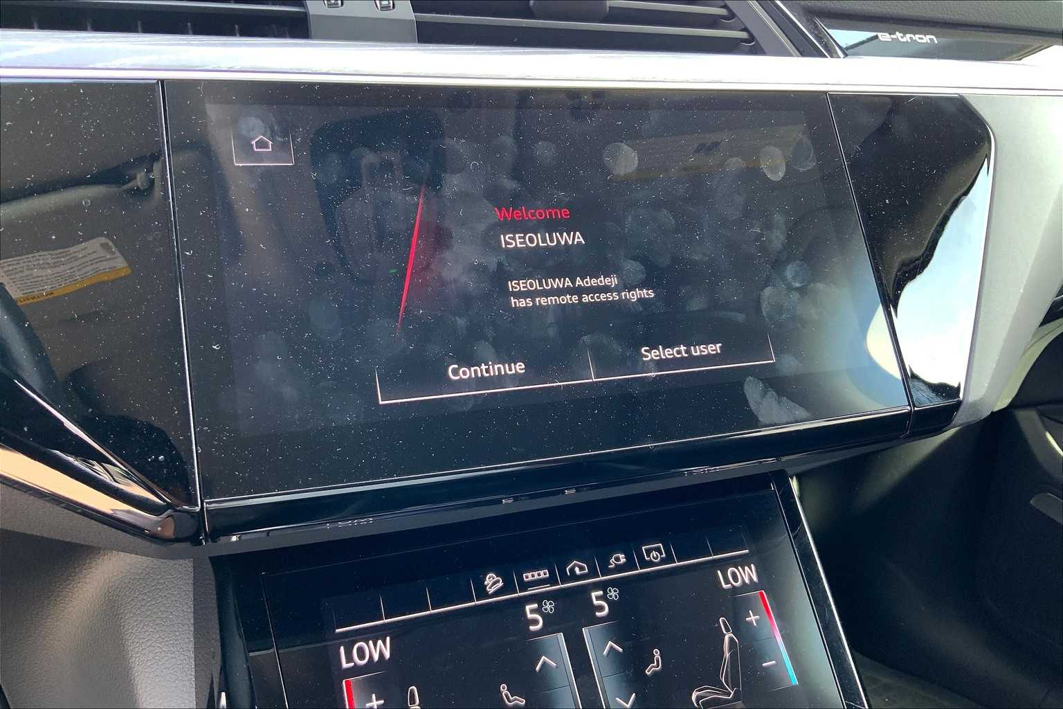 2024 Audi Q8 E-tron Premium Plus photo 26