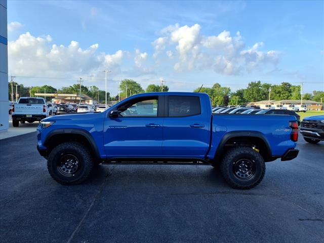2025 Chevrolet Colorado ZR2 photo 2