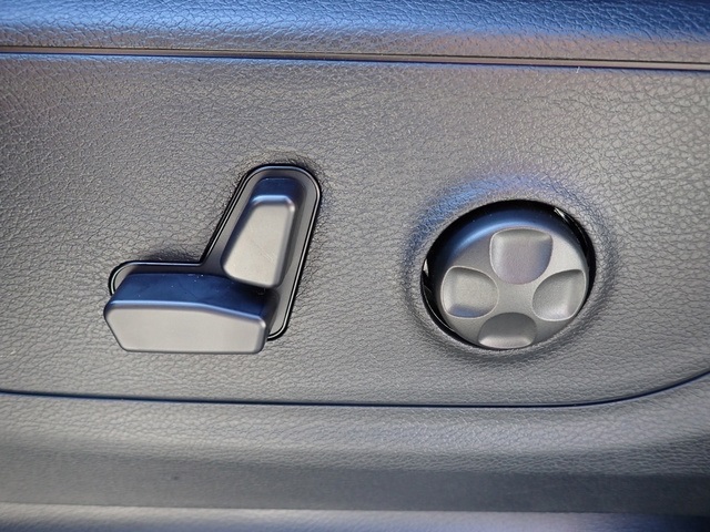 2026 Ram 1500 Rebel photo 15