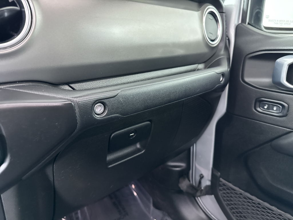 2022 Jeep Gladiator Rubicon photo 28