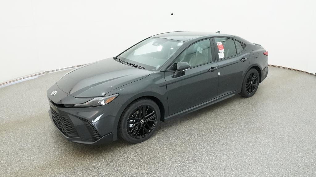 2026 Toyota Camry SE's photo