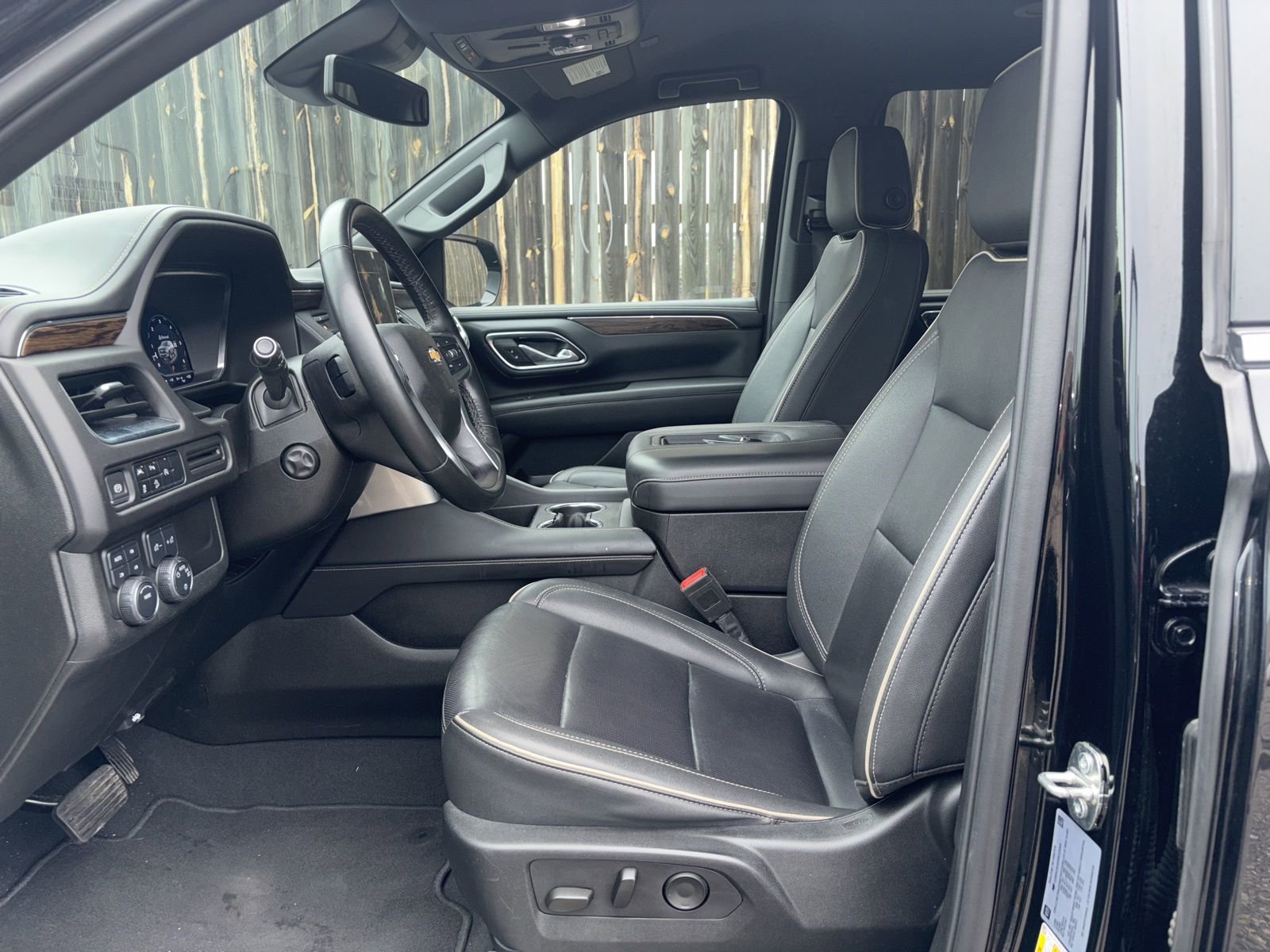 2024 Chevrolet Tahoe Premier photo 7