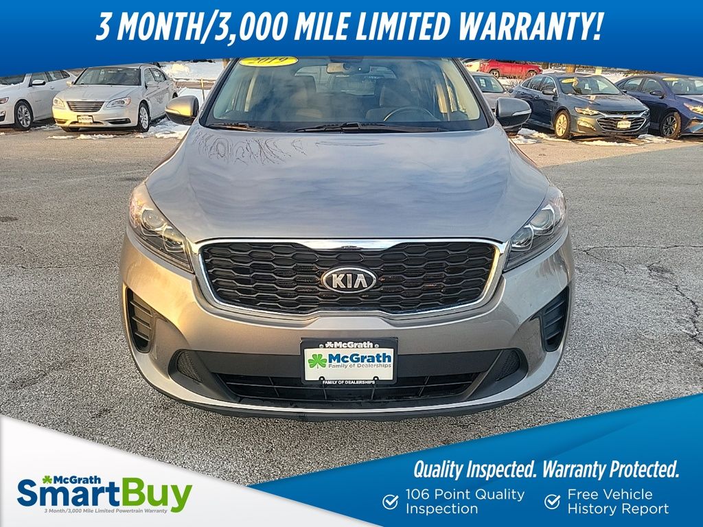 2019 Kia Sorento LX's photo