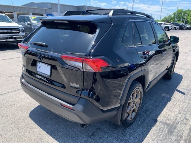 2024 Toyota RAV4 Hybrid photo 7