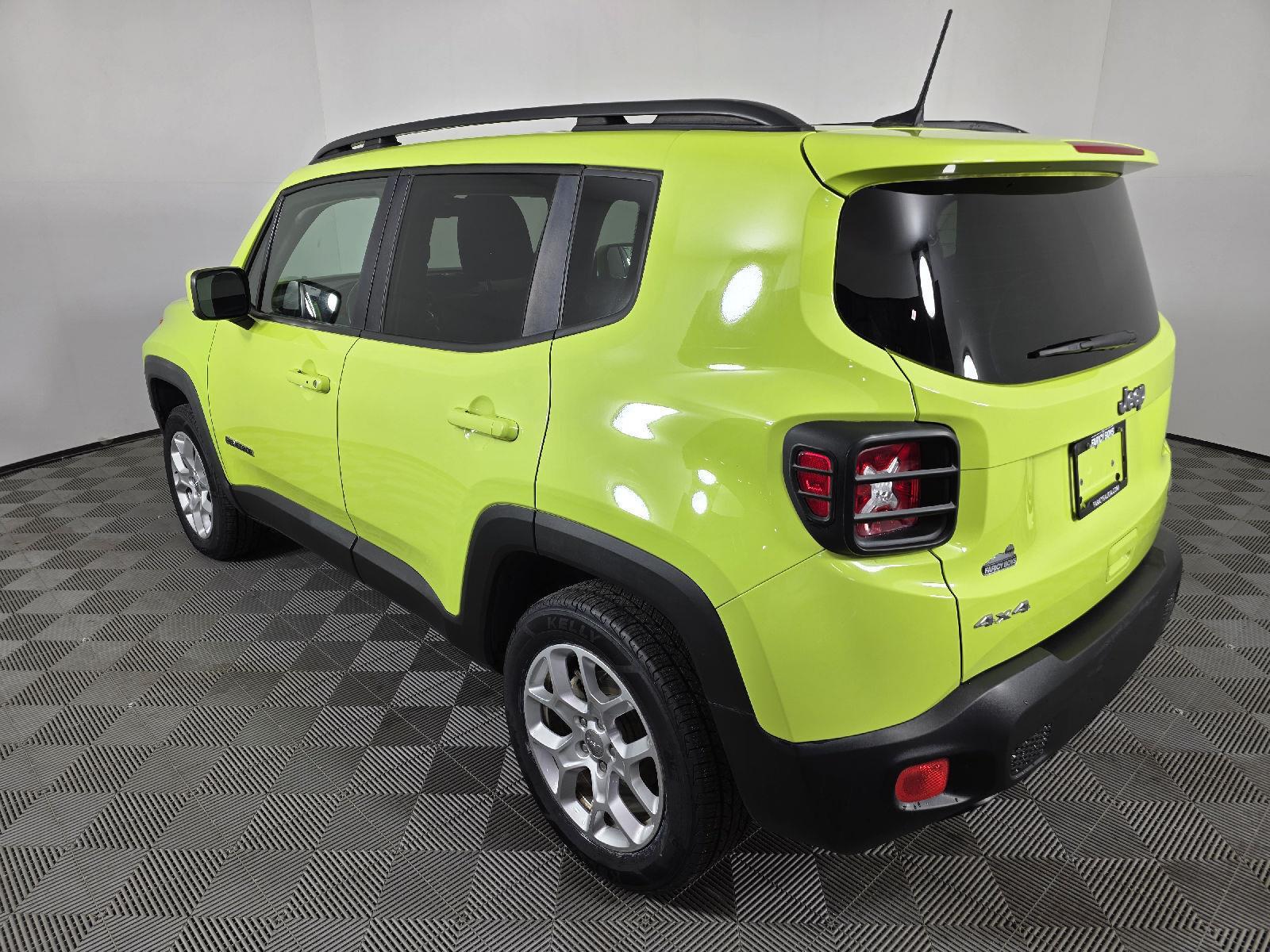 2018 Jeep Renegade Latitude North Edition photo 3