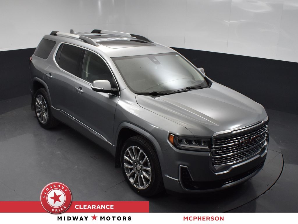 2023 GMC Acadia Denali's photo