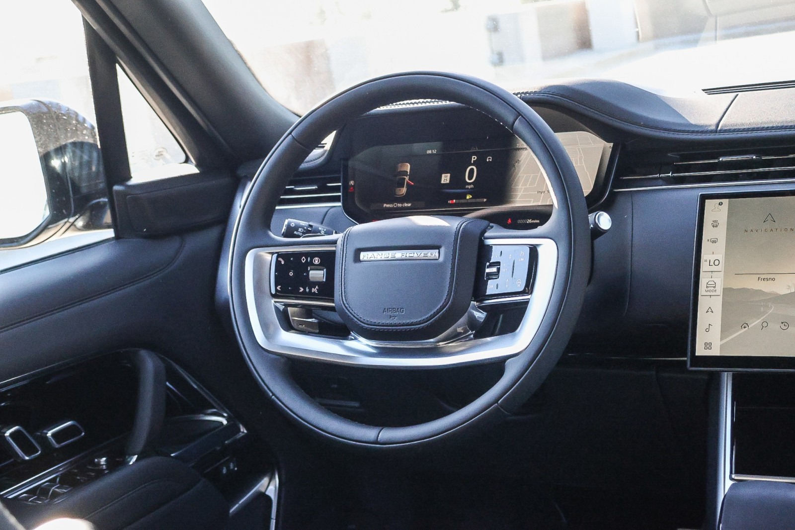2025 Land Rover Range Rover SE photo 14