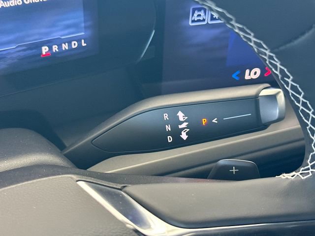 2026 Chevrolet Traverse photo 21