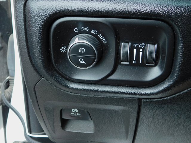 2019 Ram 1500 Rebel photo 26