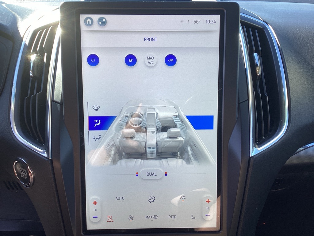2022 Ford Edge Titanium photo 19
