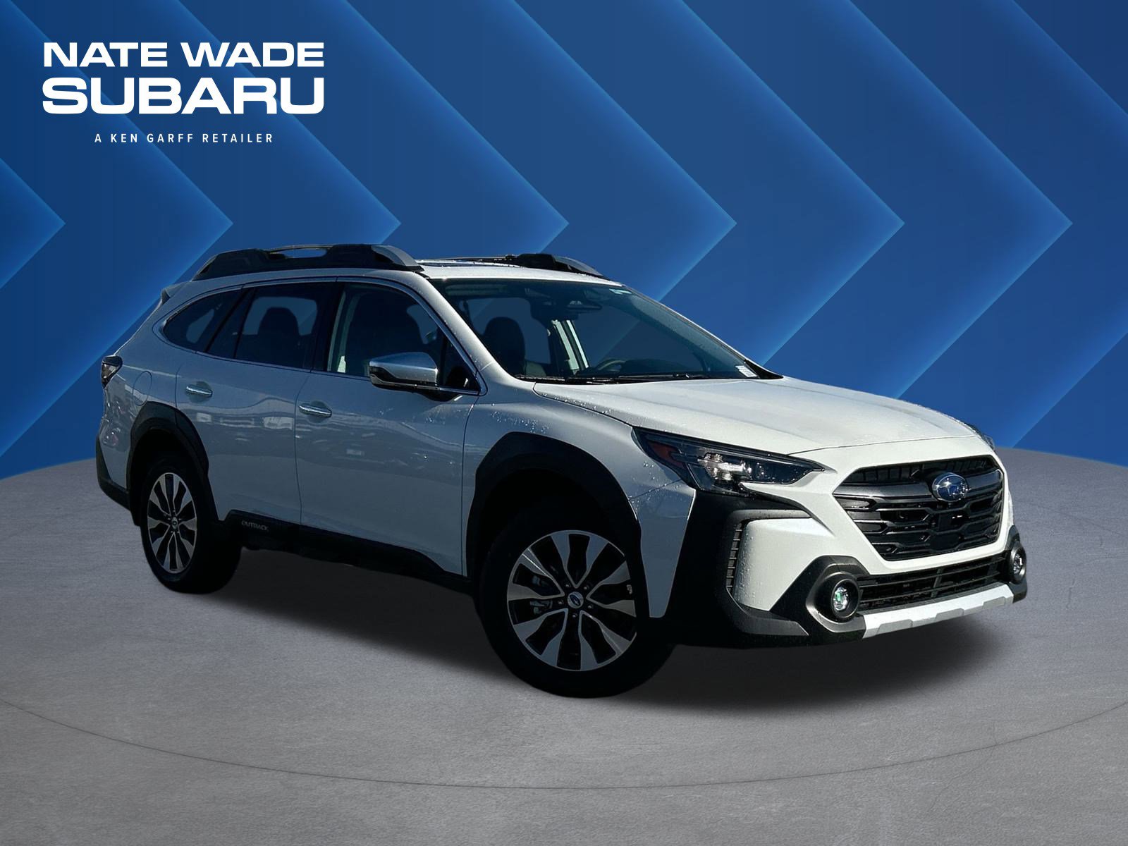 2025 Subaru Outback Touring's photo