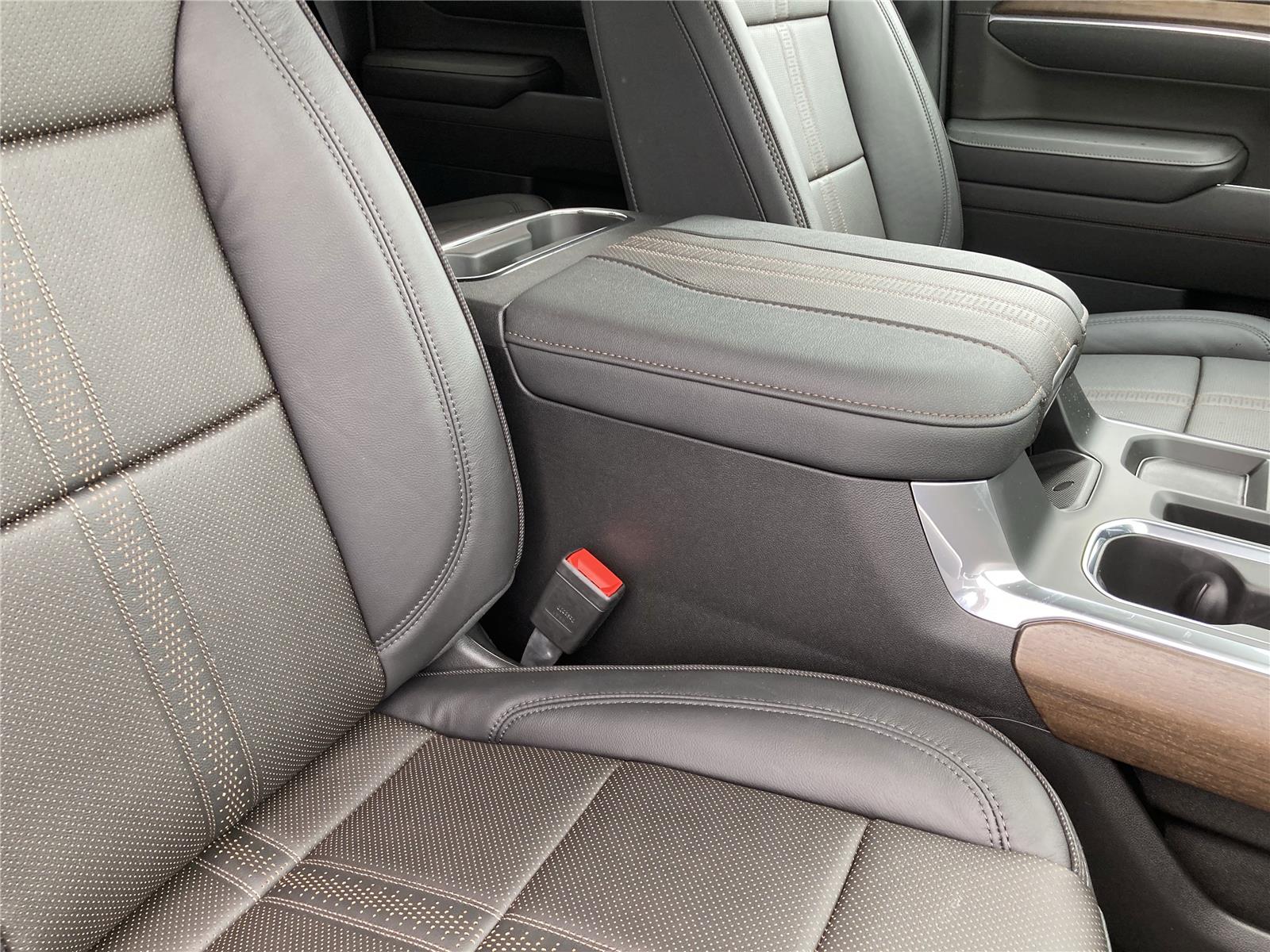 2026 Chevrolet Silverado 1500 High Country photo 32