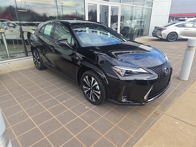 2025 Lexus UX Hybrid 300h F Sport Design's photo