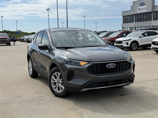 2025 Ford Escape Active photo 2