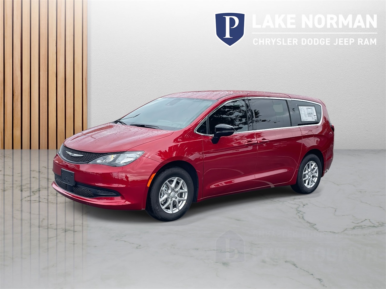 2026 Chrysler Voyager LX photo 4