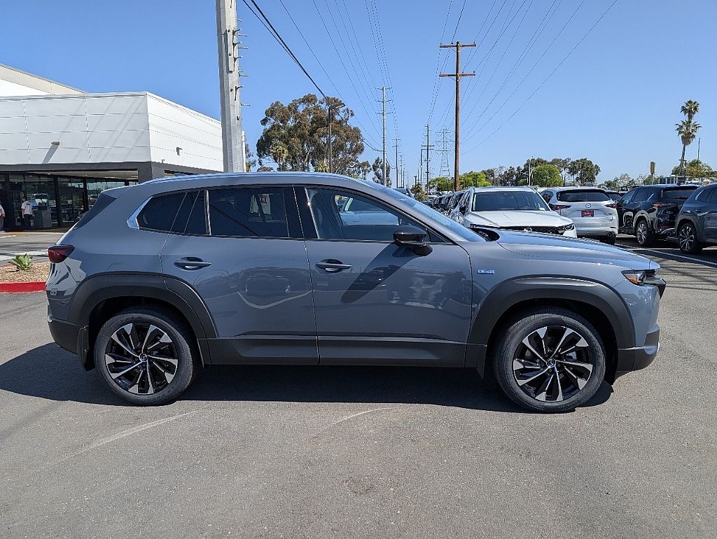 2025 Mazda CX-50 Premium Plus photo 6