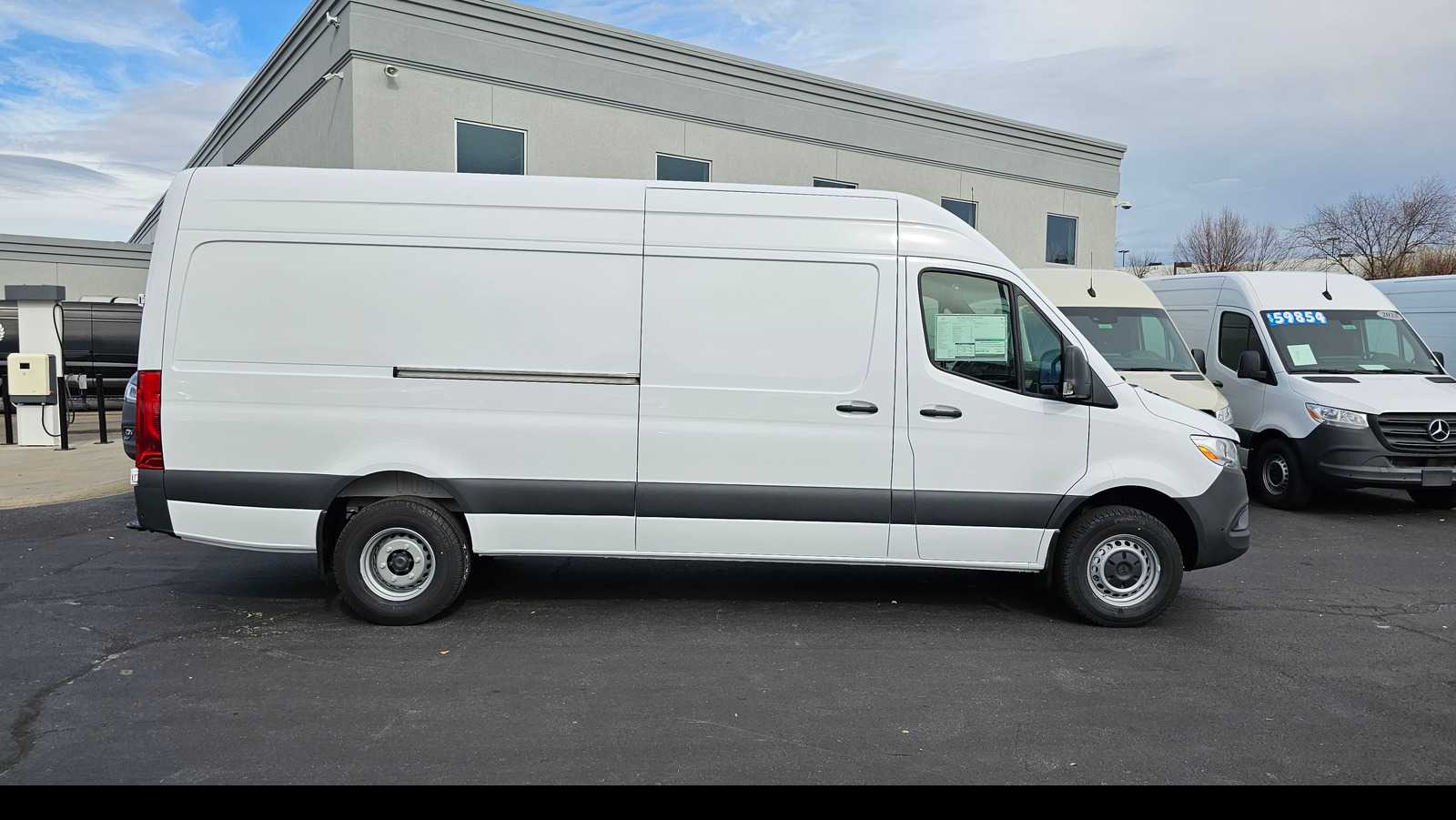 Pre-Owned 2024 Mercedes-Benz Sprinter