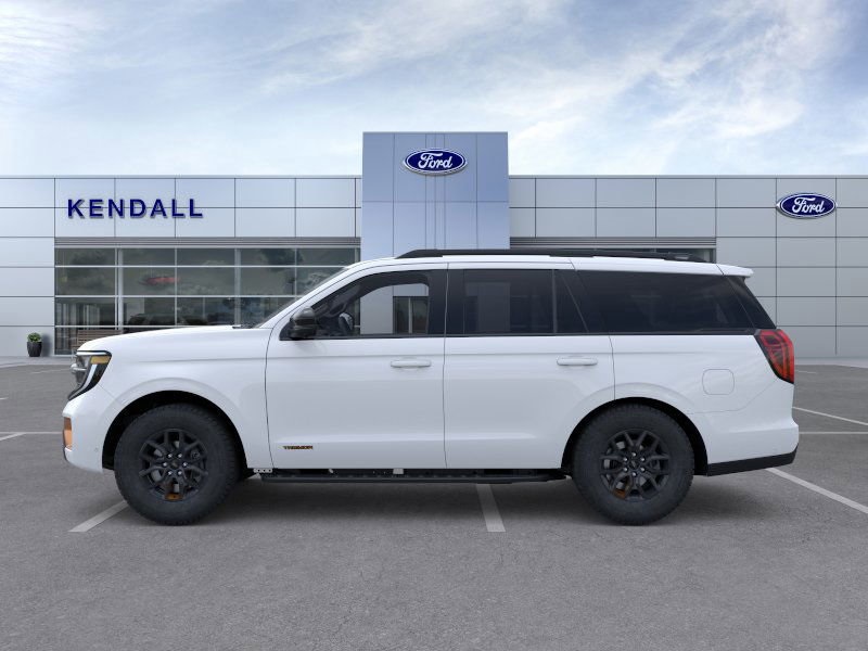 2025 Ford Expedition photo 2