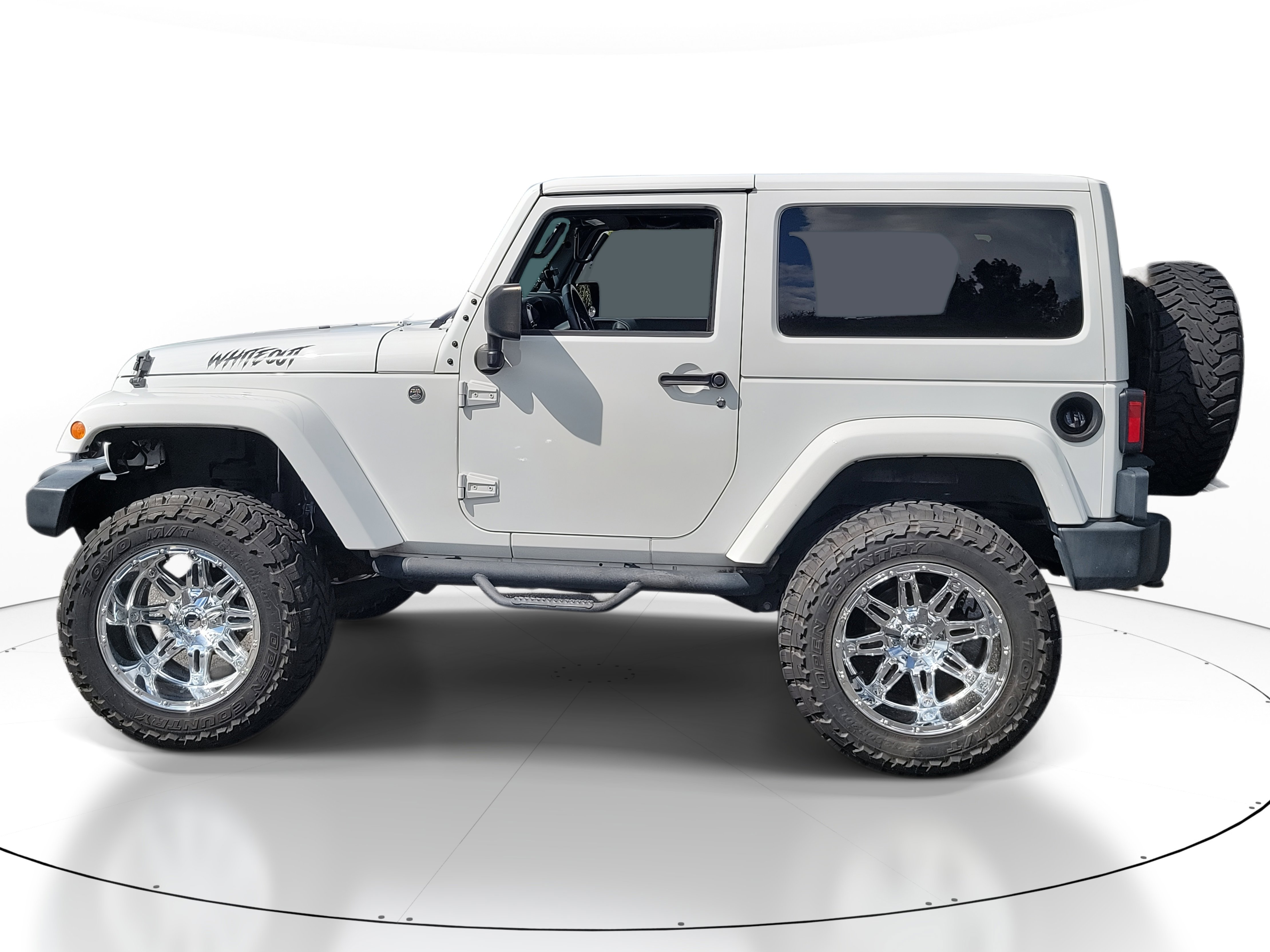 2017 Jeep Wrangler Sahara photo 3