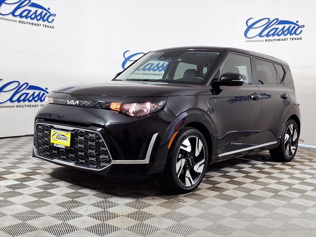 2023 Kia Soul GT-Line photo 5