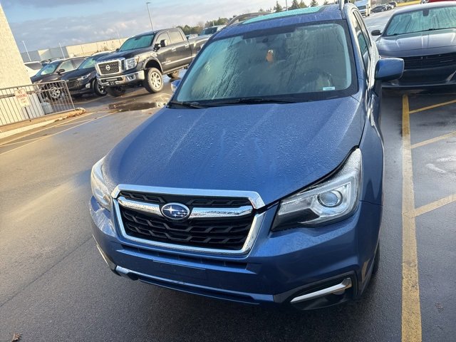 2017 Subaru Forester Limited photo 2