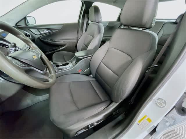 2023 Chevrolet Malibu LS photo 19