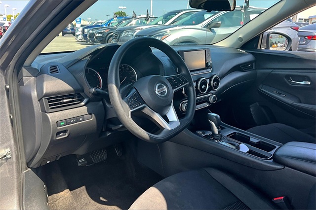 2023 Nissan Sentra S photo 16