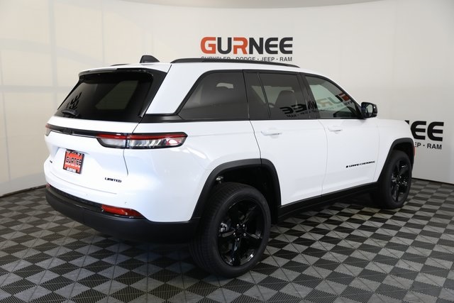 2025 Jeep Grand Cherokee Limited photo 23