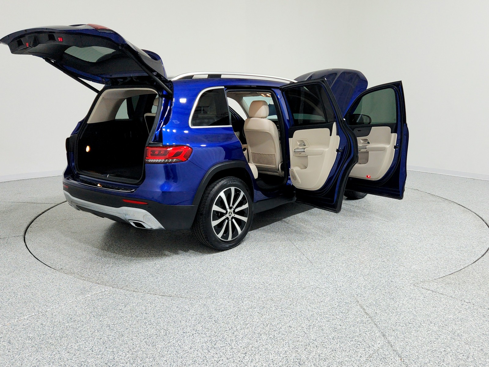2022 Mercedes Benz GLB 250 photo 14