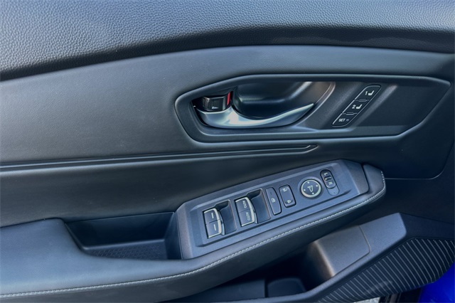2025 Honda Accord Hybrid Sport-L photo 9