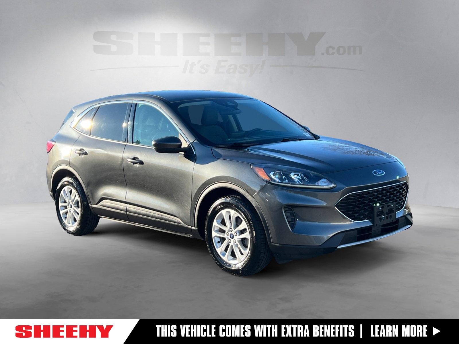 2020 Ford Escape SE's photo