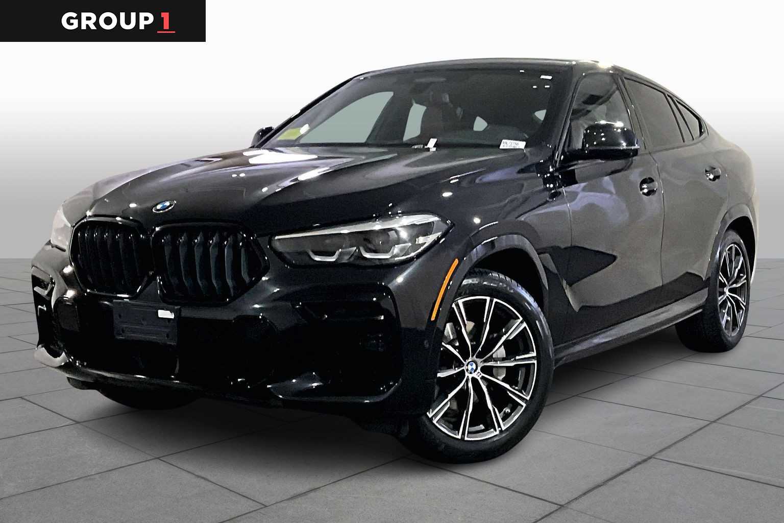 2022 BMW X6 40i's photo