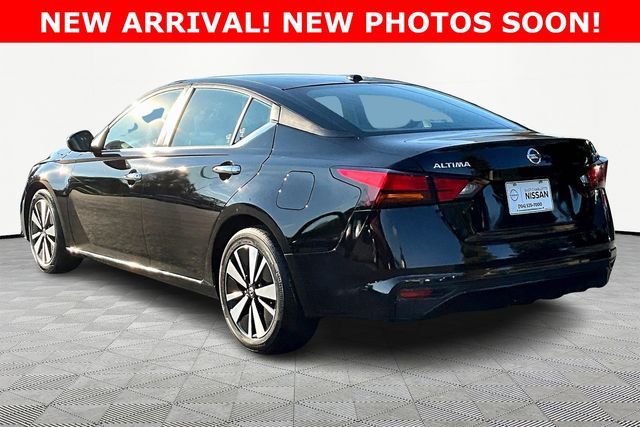 2022 Nissan Altima 2.5 SV photo 3