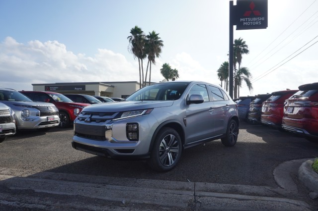 2025 Mitsubishi Outlander Sport ES's photo