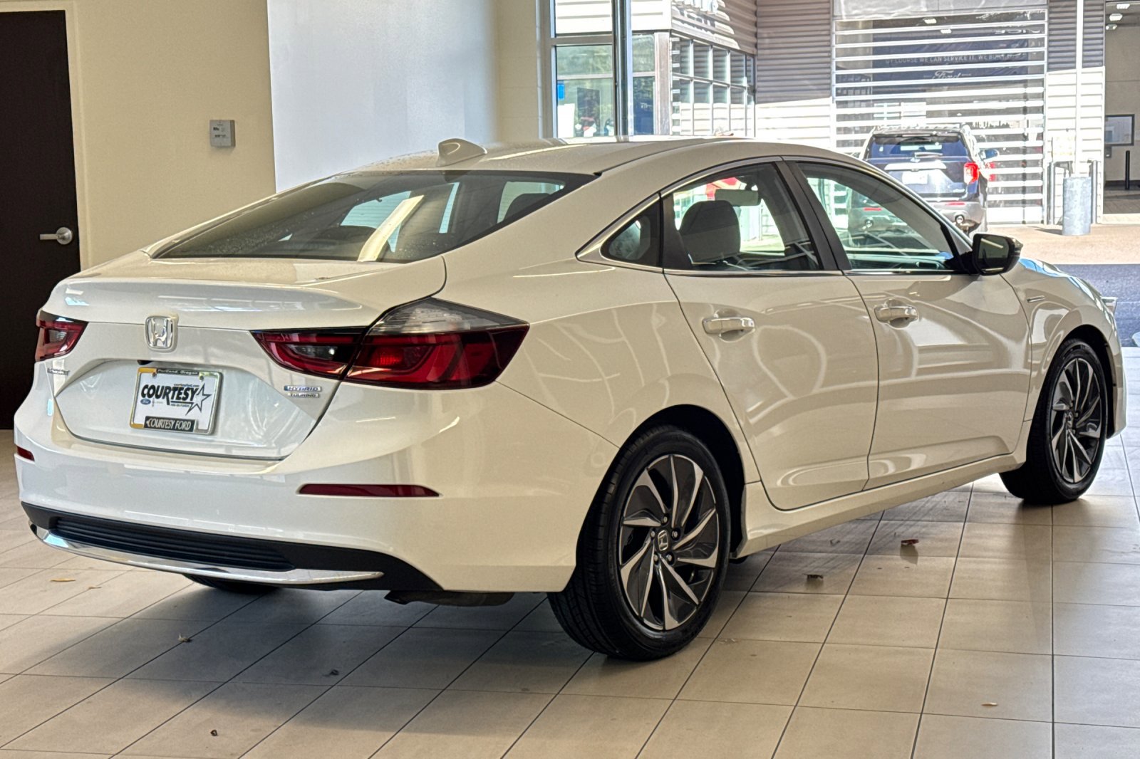 2022 Honda Insight Touring photo 3