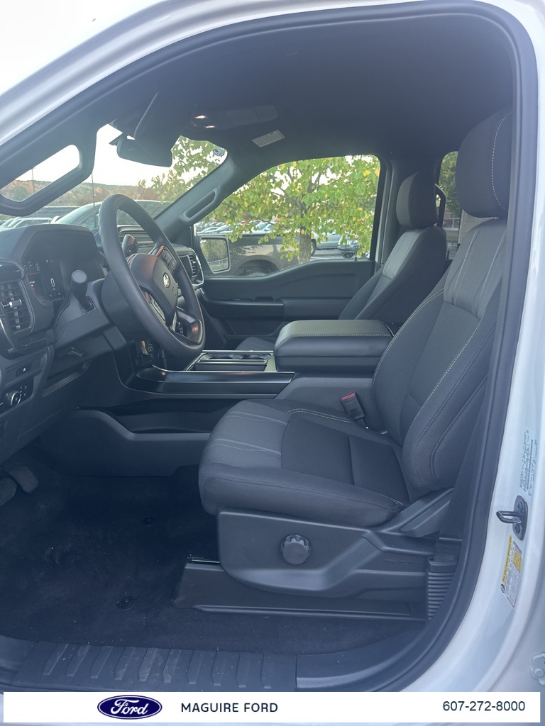 2025 Ford F-150 STX photo 13