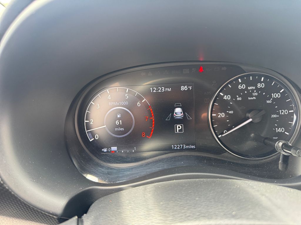 2024 Nissan Kicks SV photo 9