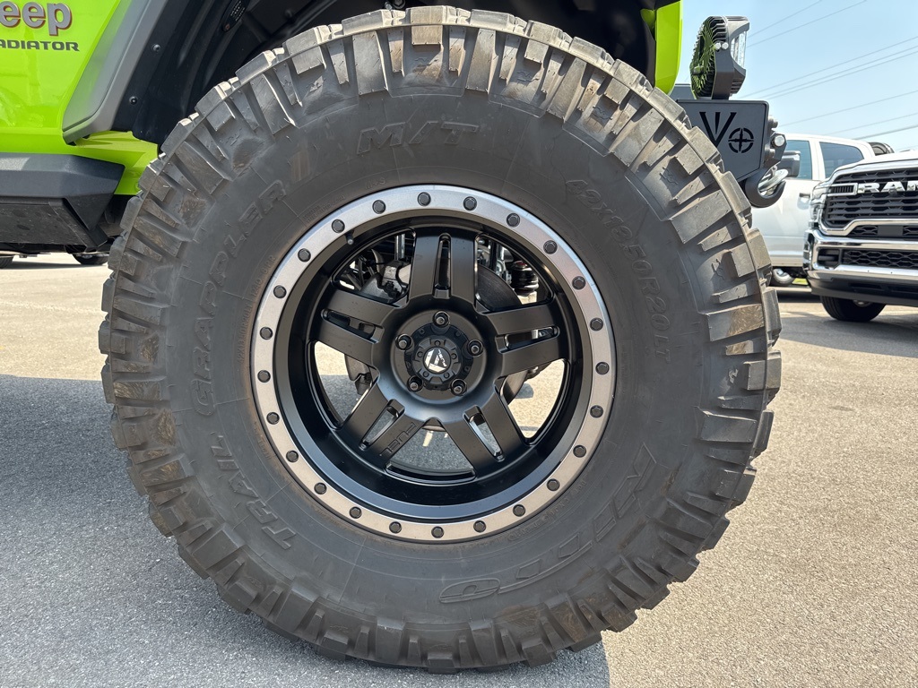 2021 Jeep Gladiator Rubicon photo 4