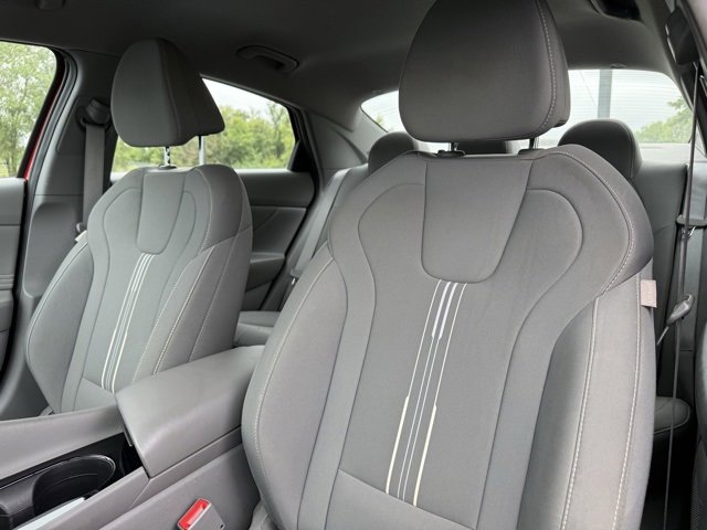 2023 Hyundai Elantra SEL photo 15